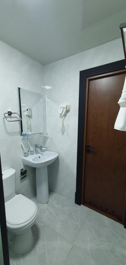 Grand Tashkent Hotel Buitenkant foto
